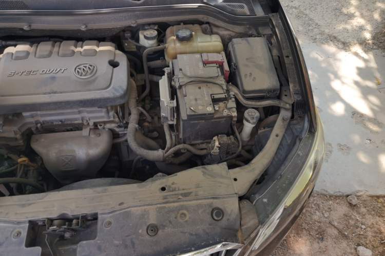 Used Buick GT 2015 15N Automatic Elite Version Engine Bay Left
