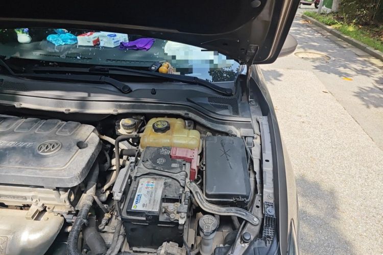 Used Buick GT 2015 15N Automatic Elite Version Engine Bay Left