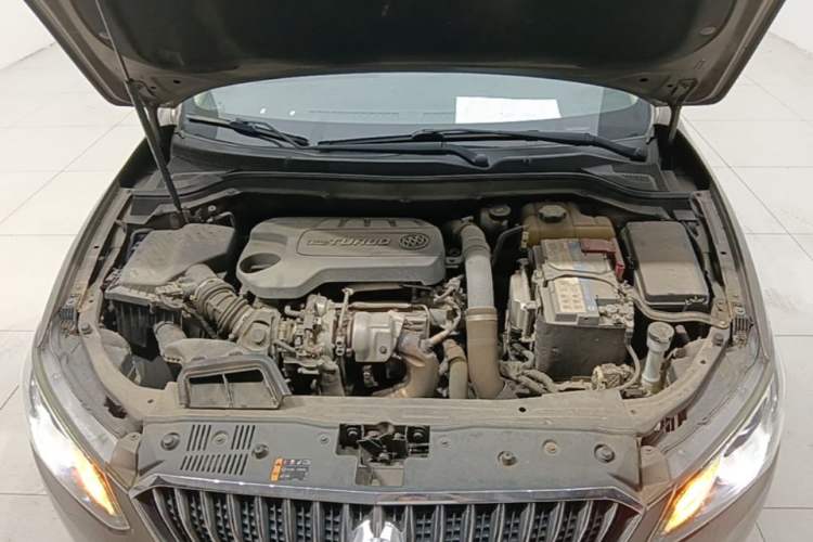 Used Buick GT 2015 18T Dual-Clutch Elite Model Engine Bay