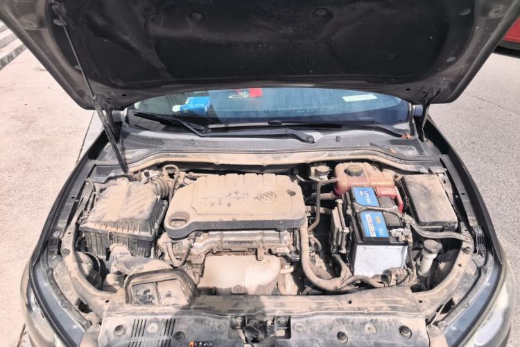 Used Buick GT 2015 15N Automatic Deluxe Edition Engine Bay
