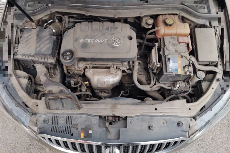 Used Buick GT 2015 15N Automatic Deluxe Edition Engine Bay