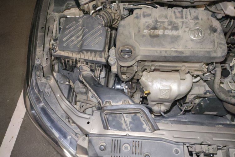 Used Buick GT 2015 15N Automatic Elite Version Engine Bay Right