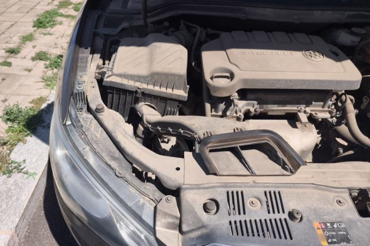 Used Buick GT 2015 15N Automatic Elite Version Engine Bay Right