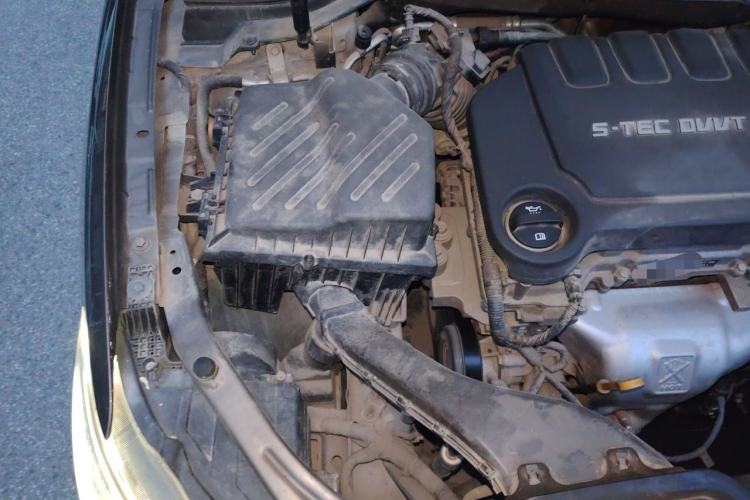 Used Buick GT 2015 15N Automatic Elite Version Engine Bay Right