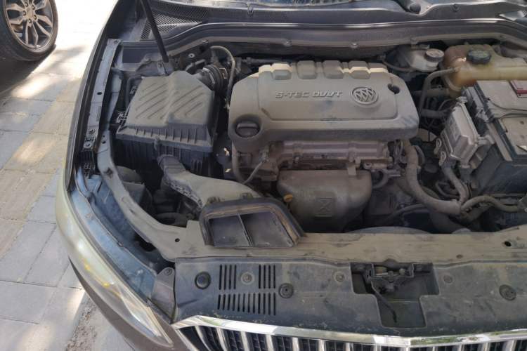 Used Buick GT 2015 15N Automatic Elite Version Engine Bay Right