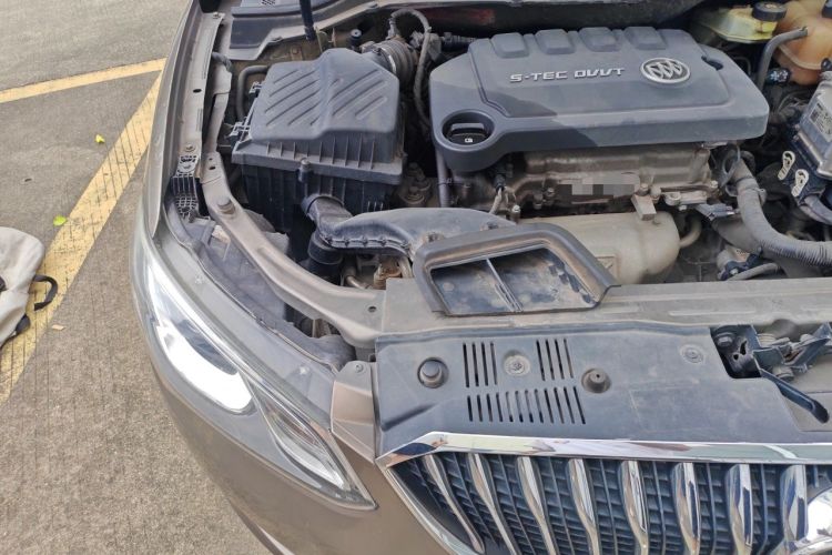 Used Buick GT 2015 15N Automatic Elite Version Engine Bay Right