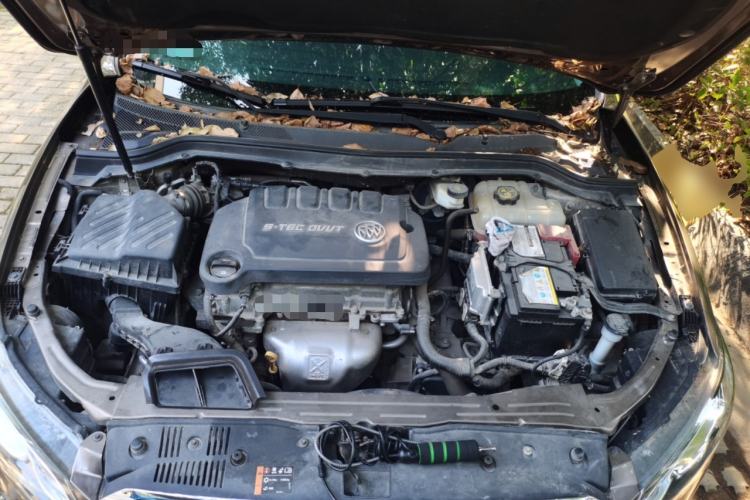 Used Buick GT 2015 15N Automatic Deluxe Edition Engine Bay