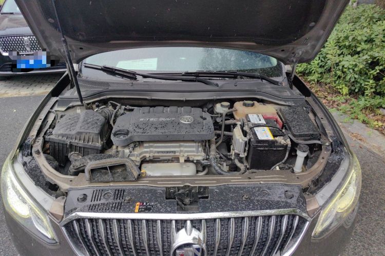 Used Buick GT 2015 15N Automatic Elite Version Engine Bay