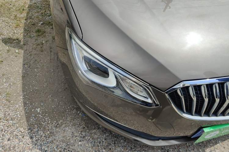 Used Buick GT 2015 15N Automatic Elite Version Exterior 6