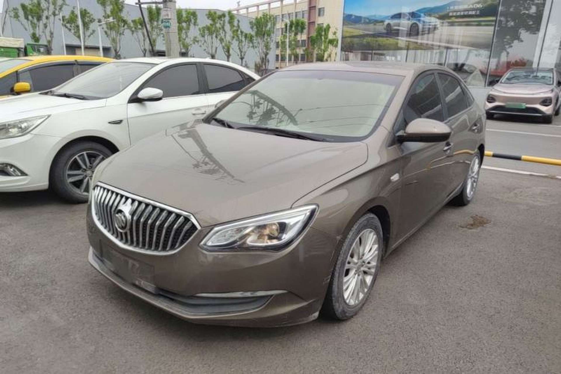 Used Buick GT 2015 15N Automatic Elite Version Front Left 45 Deg