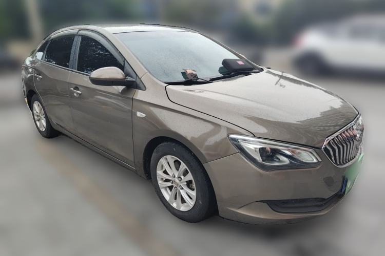 Used Buick GT 2015 15N Automatic Entry-Level Trim Front Right 45 Deg