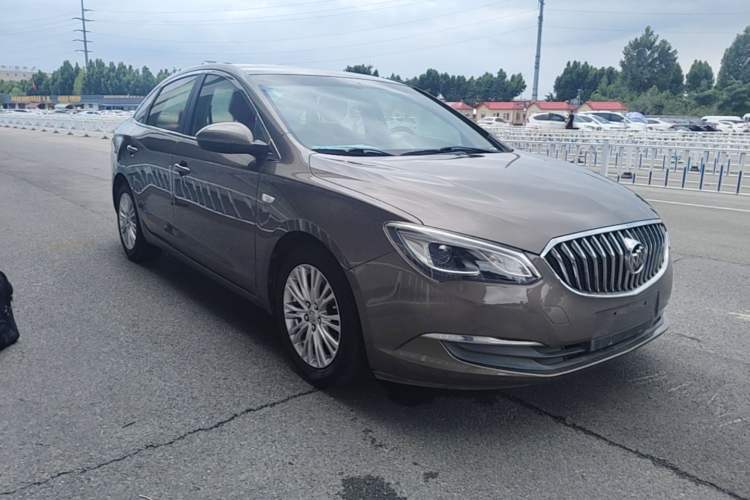 Used Buick GT 2015 15N Manual Elite Edition Front Right 45 Deg