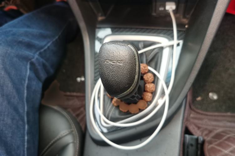 Used Buick GT 2015 18T Dual-Clutch Luxury Model Gear Lever