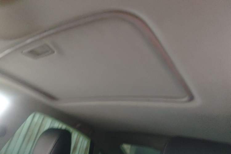 Used Buick GT 2015 15N Automatic Deluxe Edition Headliner