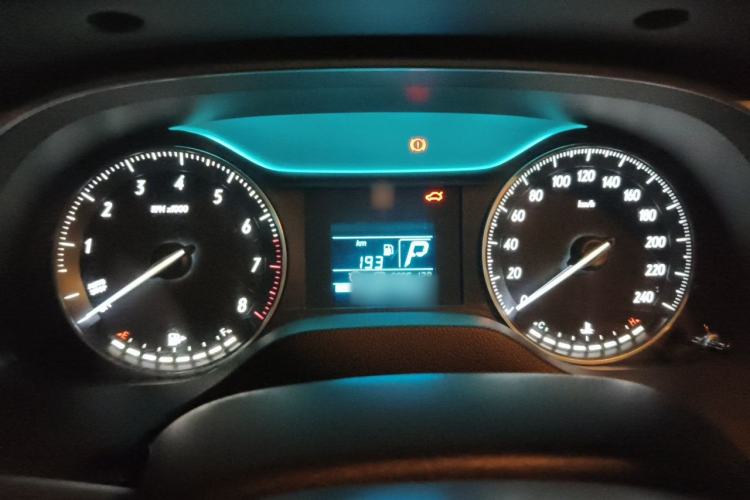 Used Buick GT 2015 15N Automatic Entry-Level Trim Instrument Cluster