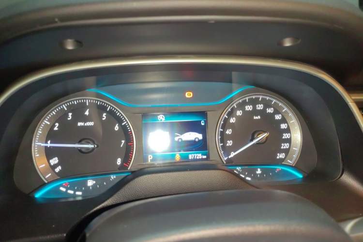 Used Buick GT 2015 15N Automatic Elite Version Instrument Cluster