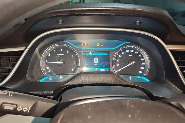 Used Buick GT 2015 18T Dual-Clutch Elite Model Instrument Cluster