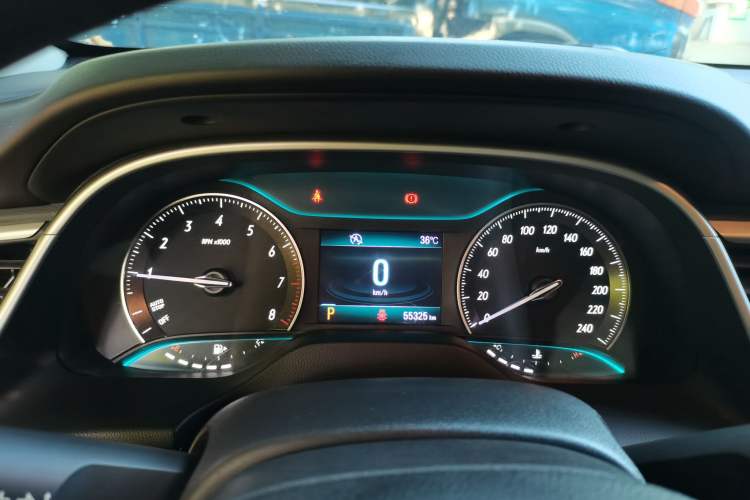 Used Buick GT 2015 15N Automatic Deluxe Edition Instrument Cluster