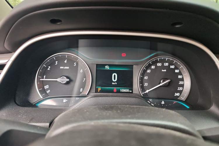 Used Buick GT 2015 18T Dual-Clutch Elite Model Instrument Cluster