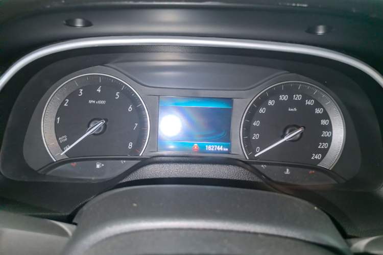 Used Buick GT 2015 15N Automatic Elite Version Instrument Cluster