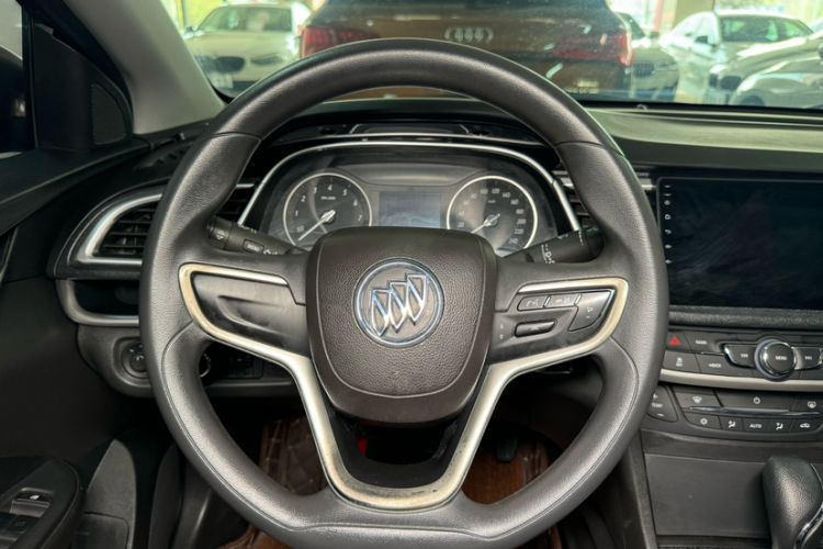 Used Buick GT 2015 15N Automatic Deluxe Edition Interior 2