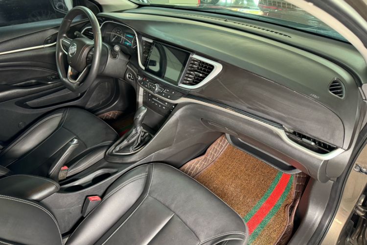 Used Buick GT 2015 15N Automatic Deluxe Edition Interior 5