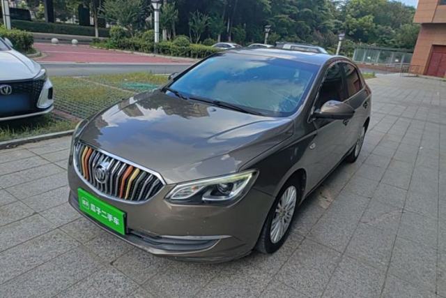 Ojetý Buick GT 2015 15N Automatic Elite Version