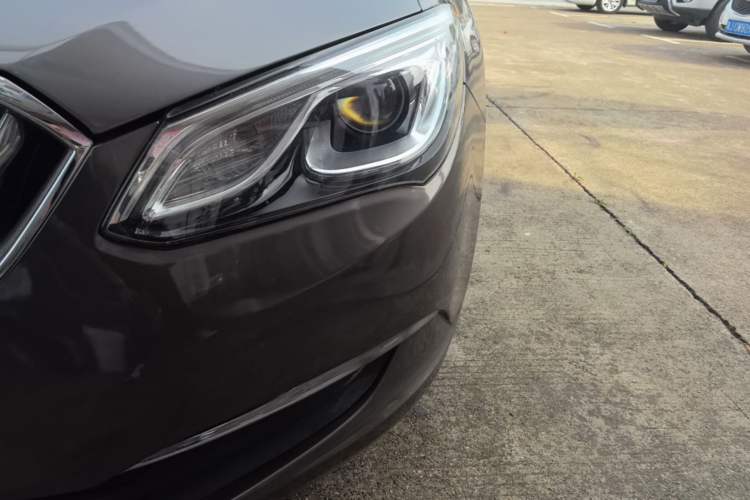 Used Buick GT 2015 15N Manual Elite Edition Left Front Headlight