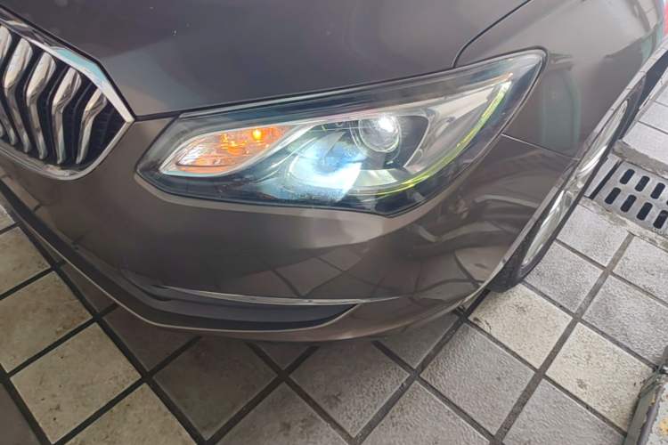 Used Buick GT 2015 15N Automatic Deluxe Edition Left Front Headlight