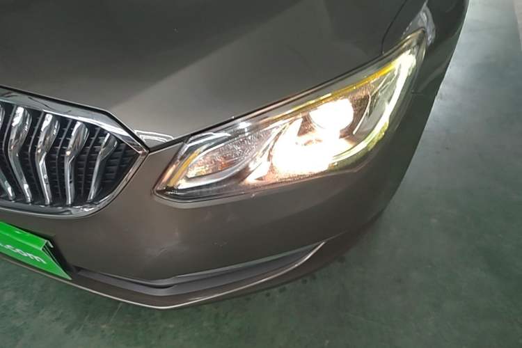 Used Buick GT 2015 15N Automatic Elite Version Left Front Headlight