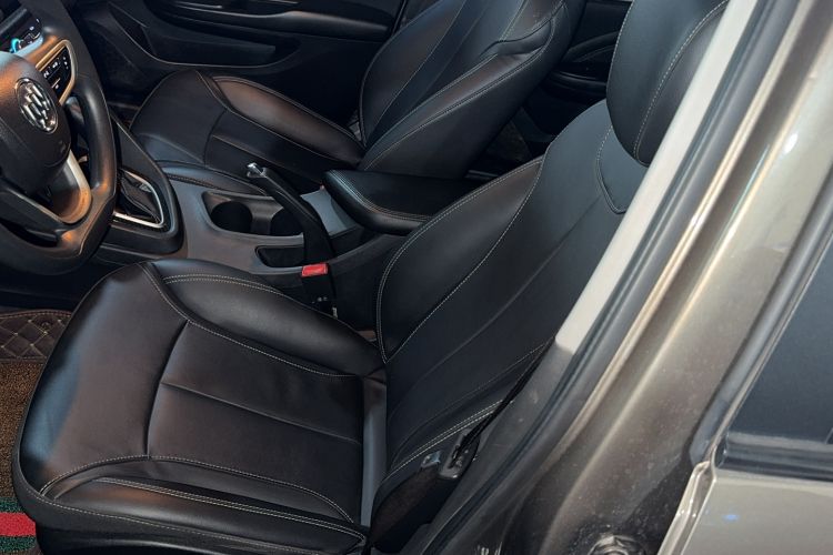 Used Buick GT 2015 15N Automatic Deluxe Edition Left Front Seat