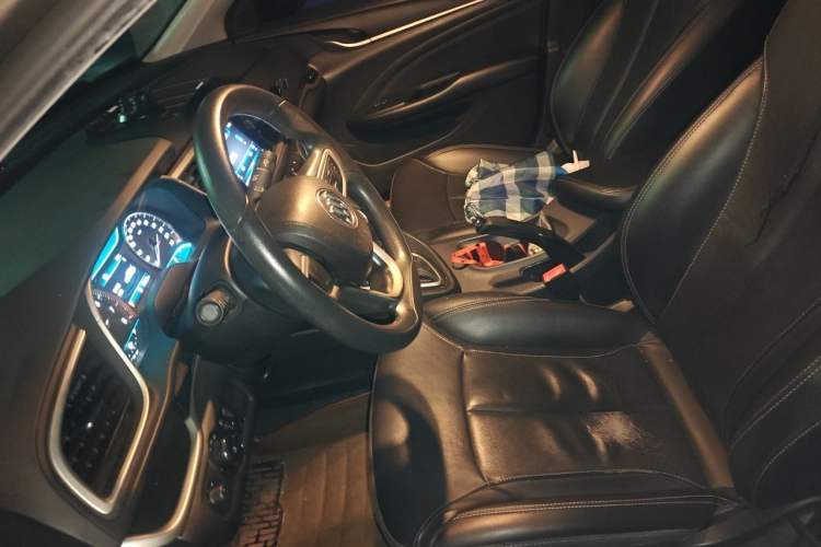Used Buick GT 2015 15N Automatic Deluxe Edition Left Front Seat