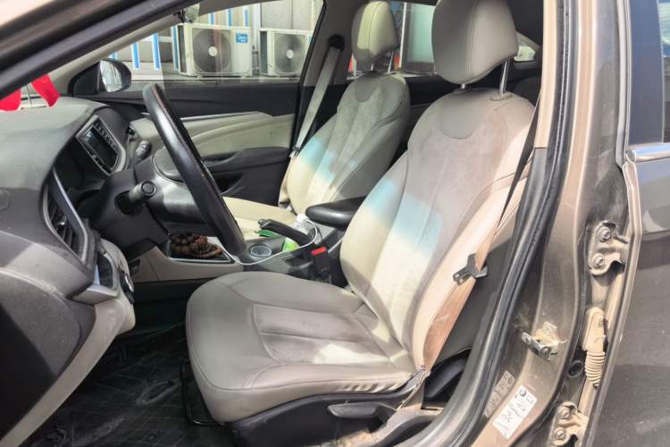 Used Buick GT 2015 15N Automatic Deluxe Edition Left Front Seat
