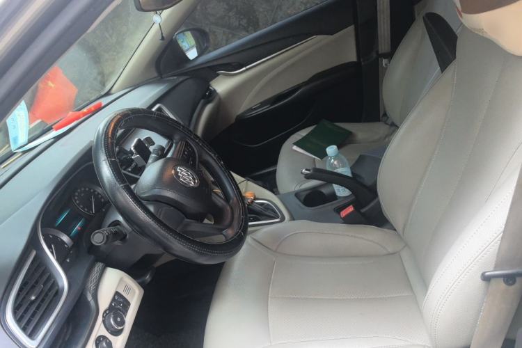 Used Buick GT 2015 15N Automatic Elite Version Left Front Seat