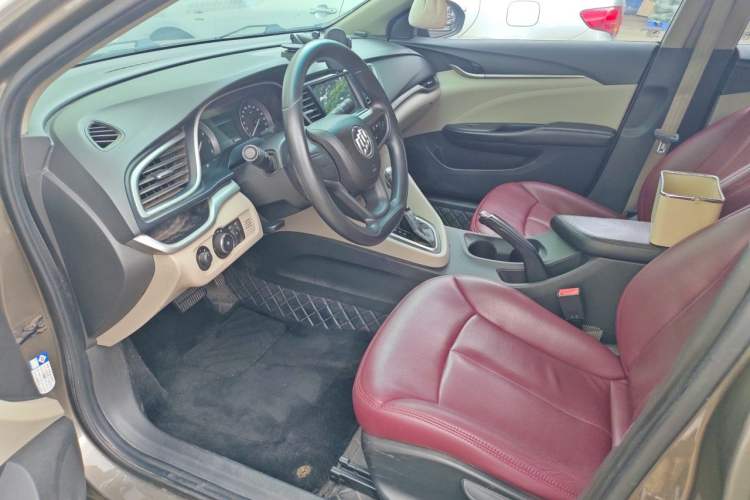Used Buick GT 2015 15N Automatic Elite Version Left Front Seat
