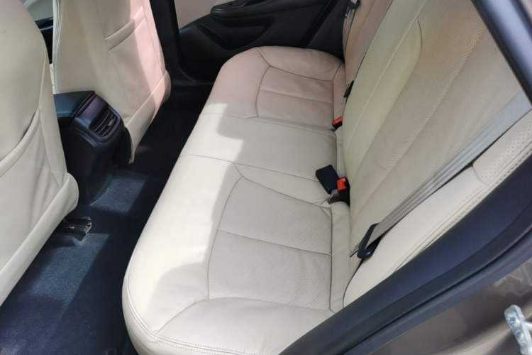 Used Buick GT 2015 15N Manual Entry-Level Trim Left Rear Seat