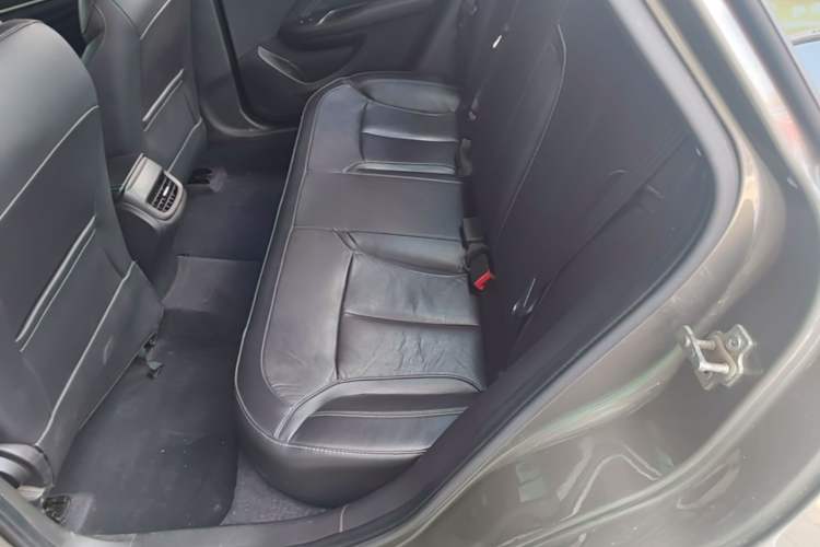 Used Buick GT 2015 15N Automatic Deluxe Edition Left Rear Seat