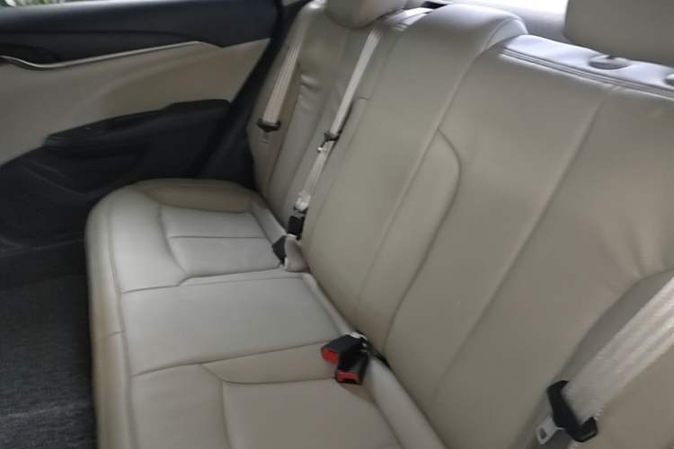 Used Buick GT 2015 15N Automatic Elite Version Left Rear Seat