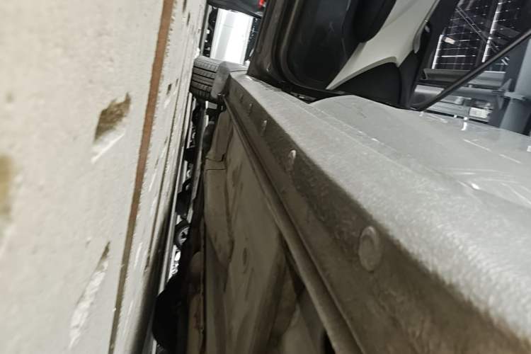 Used Buick GT 2015 15N Automatic Entry-Level Trim Left Side Sill