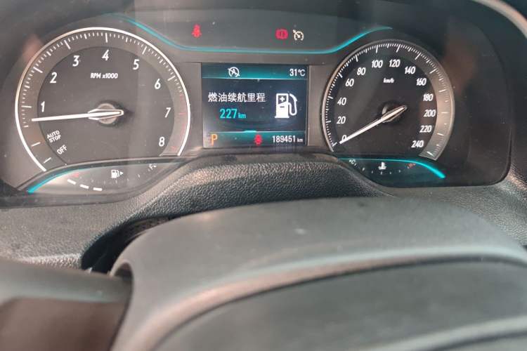 Used Buick GT 2015 18T Dual-Clutch Luxury Model Odometer Close Up