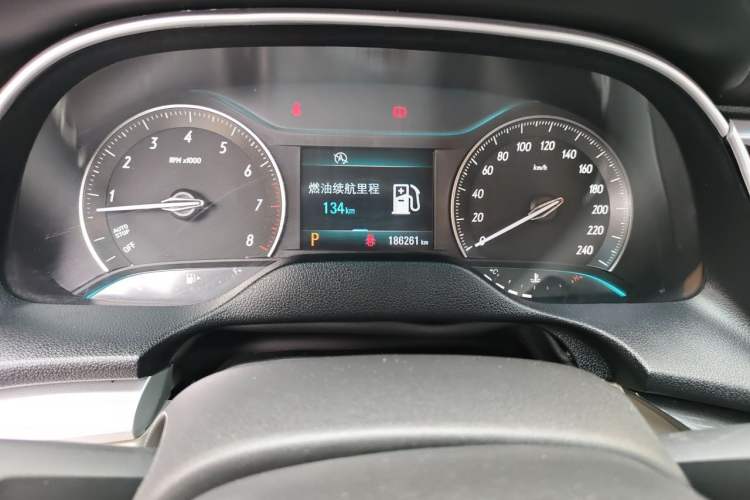 Used Buick GT 2015 15N Automatic Elite Version Odometer Close Up