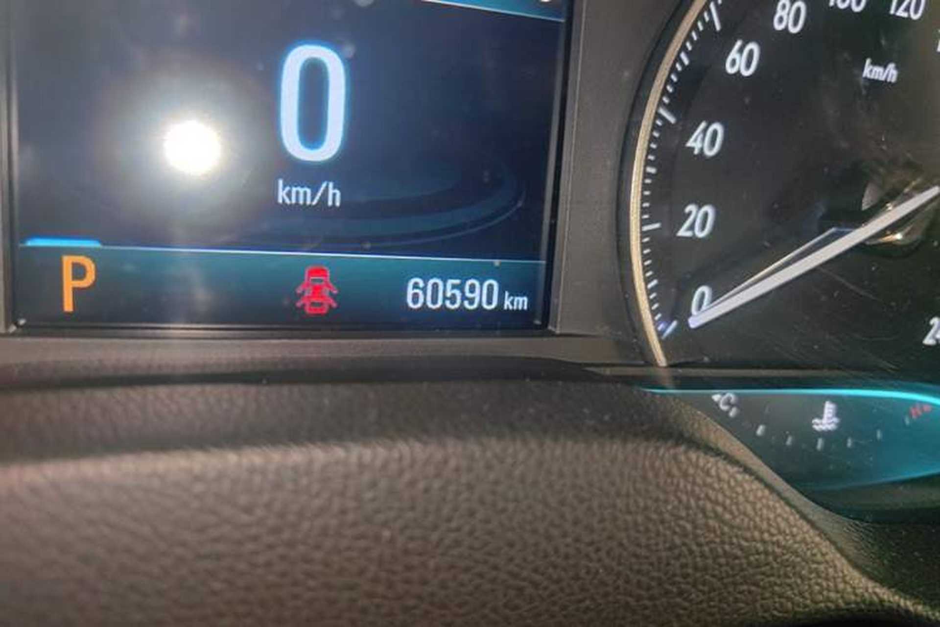 Used Buick GT 2015 18T Dual-Clutch Luxury Model Odometer Close Up