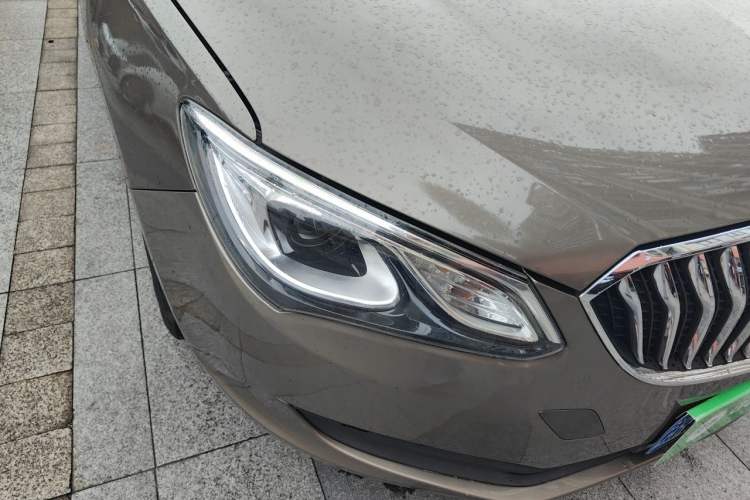 Used Buick GT 2015 15N Automatic Entry-Level Trim Right Front Headlight
