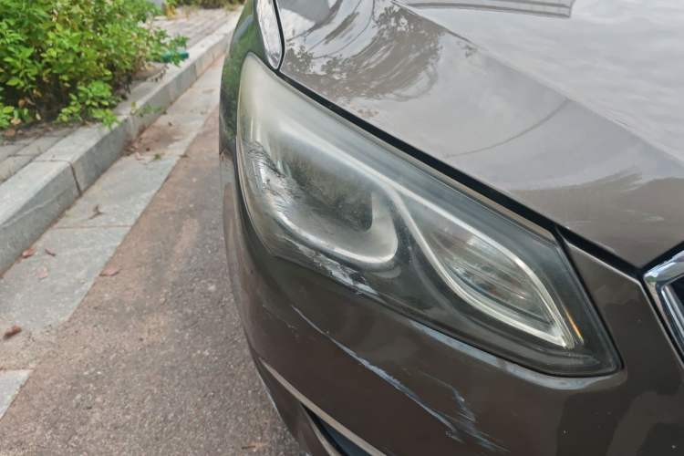 Used Buick GT 2015 18T Dual-Clutch Luxury Model Right Front Headlight