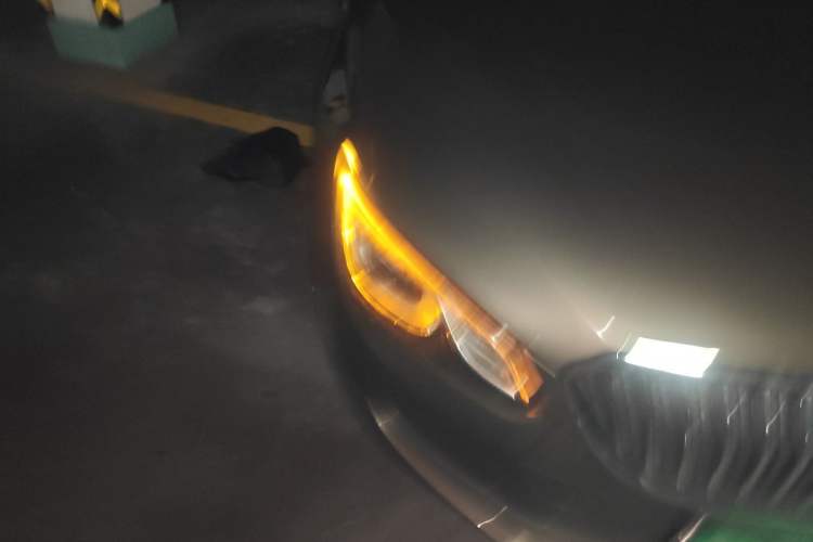 Used Buick GT 2015 15N Automatic Deluxe Edition Right Front Headlight