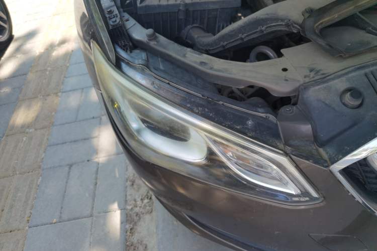 Used Buick GT 2015 15N Automatic Elite Version Right Front Headlight