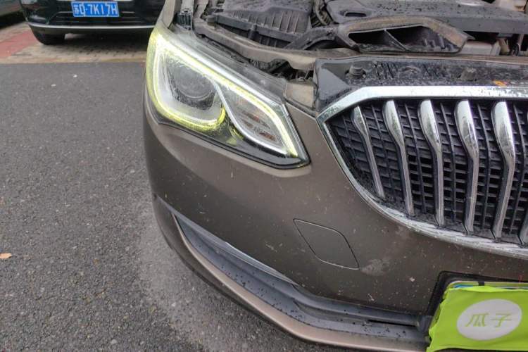 Used Buick GT 2015 15N Automatic Elite Version Right Front Headlight