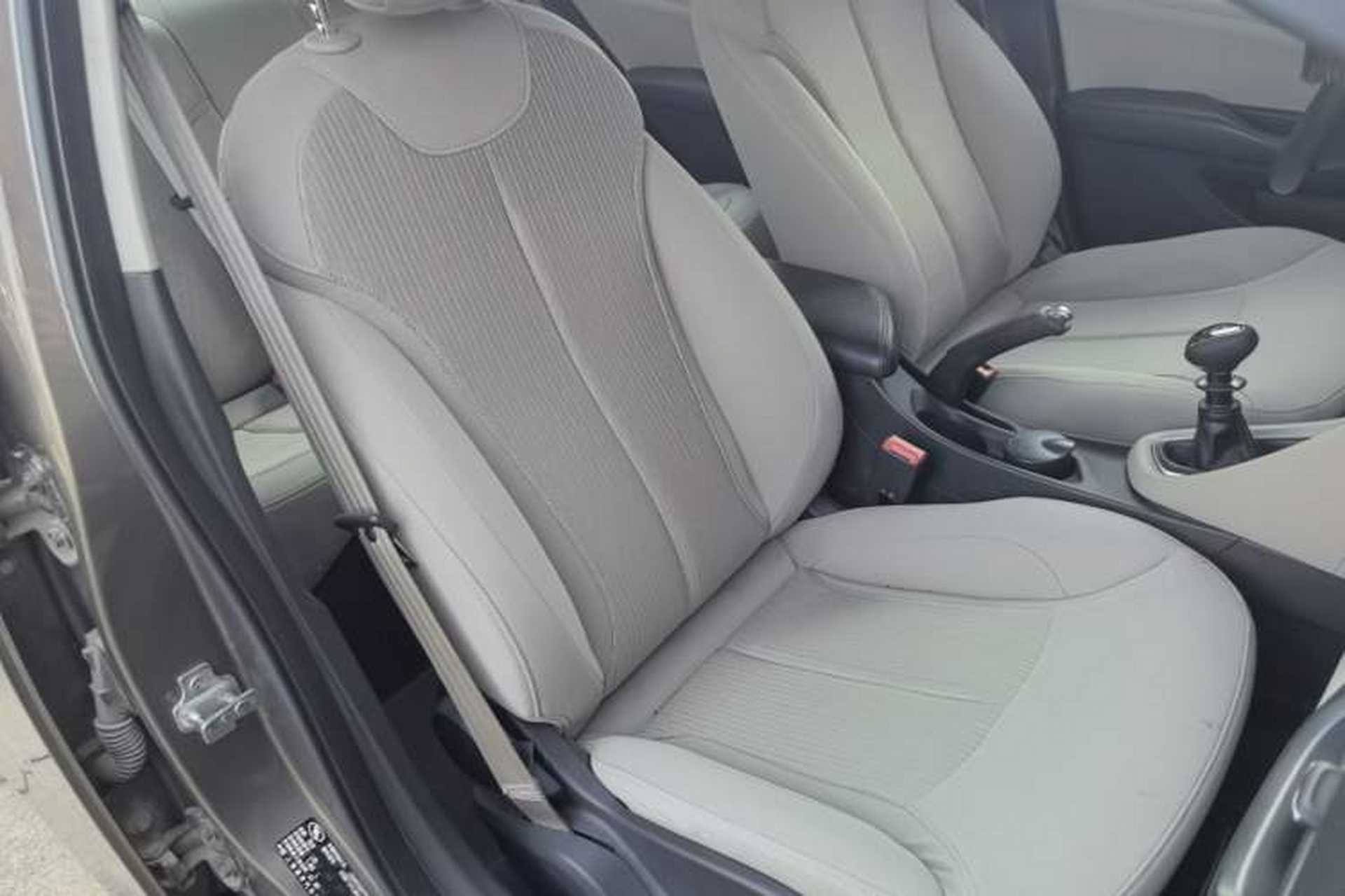 Used Buick GT 2015 15N Manual Elite Edition Right Front Seat