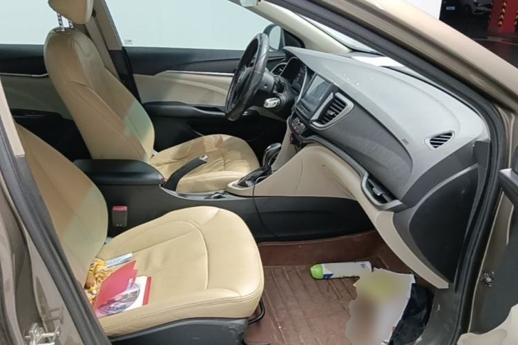 Used Buick GT 2015 18T Dual-Clutch Elite Model Right Front Seat
