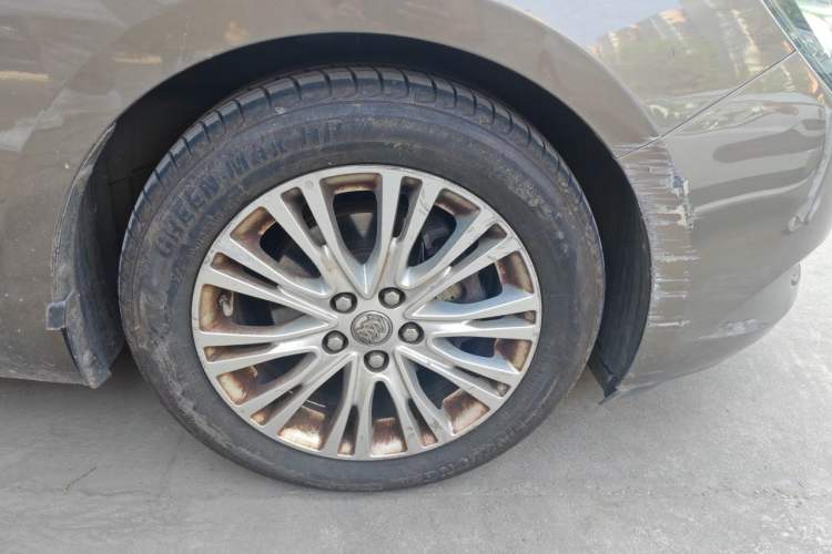 Used Buick GT 2015 18T Dual-Clutch Elite Model Right Front Wheel Hub